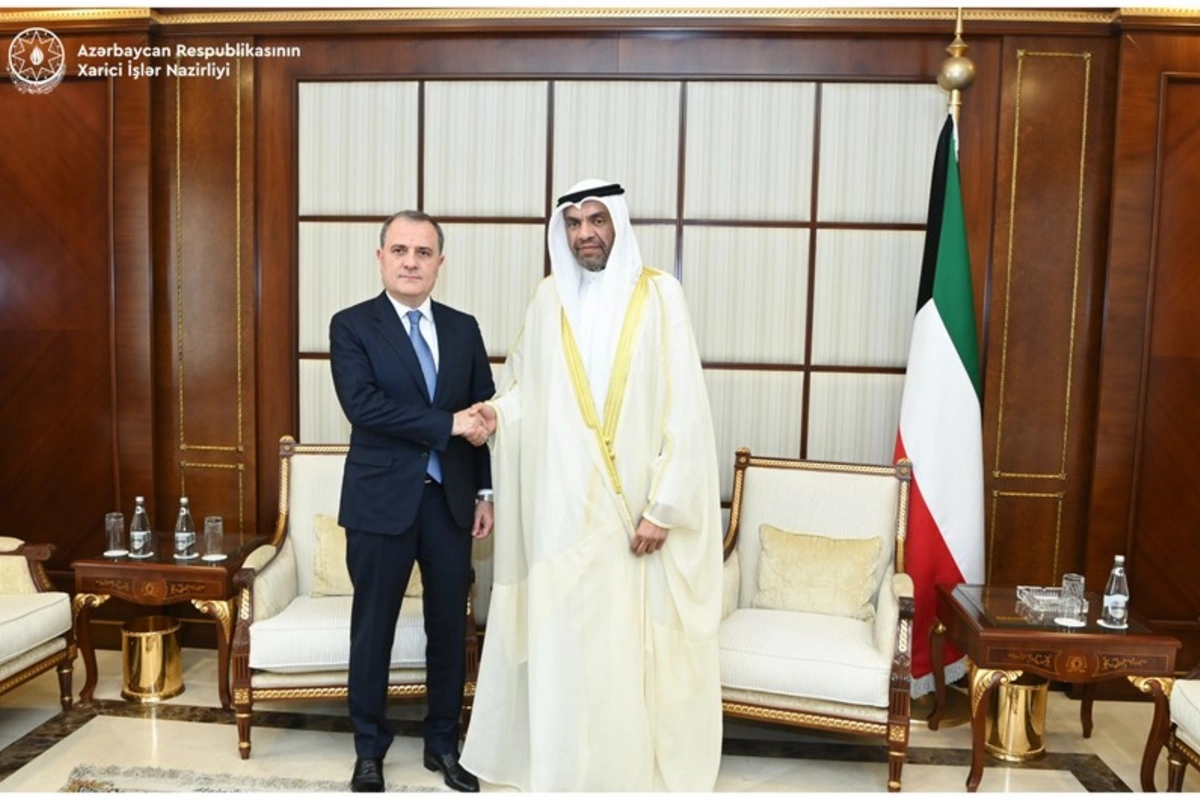 Azerbaijan and Kuwait Discuss Bilateral Cooperation