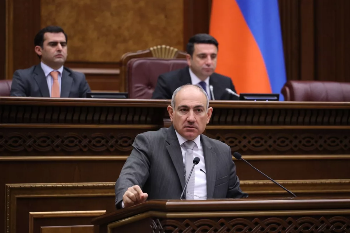 Pashinyan Seeks Changes to Armenian Citizenship Rules