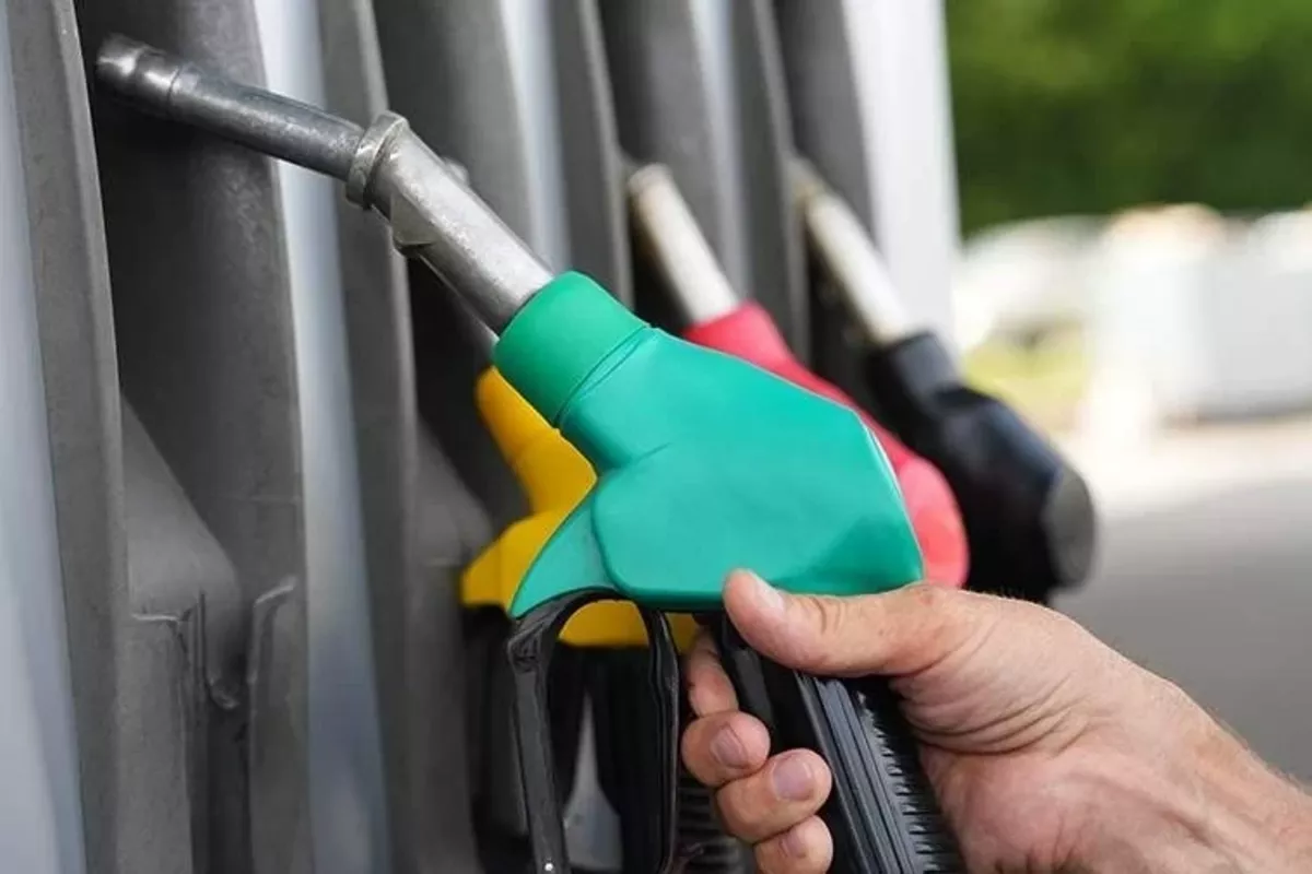 Kyrgyzstan, Russia Hold Fuel Talks as Gasoline Prices Surge