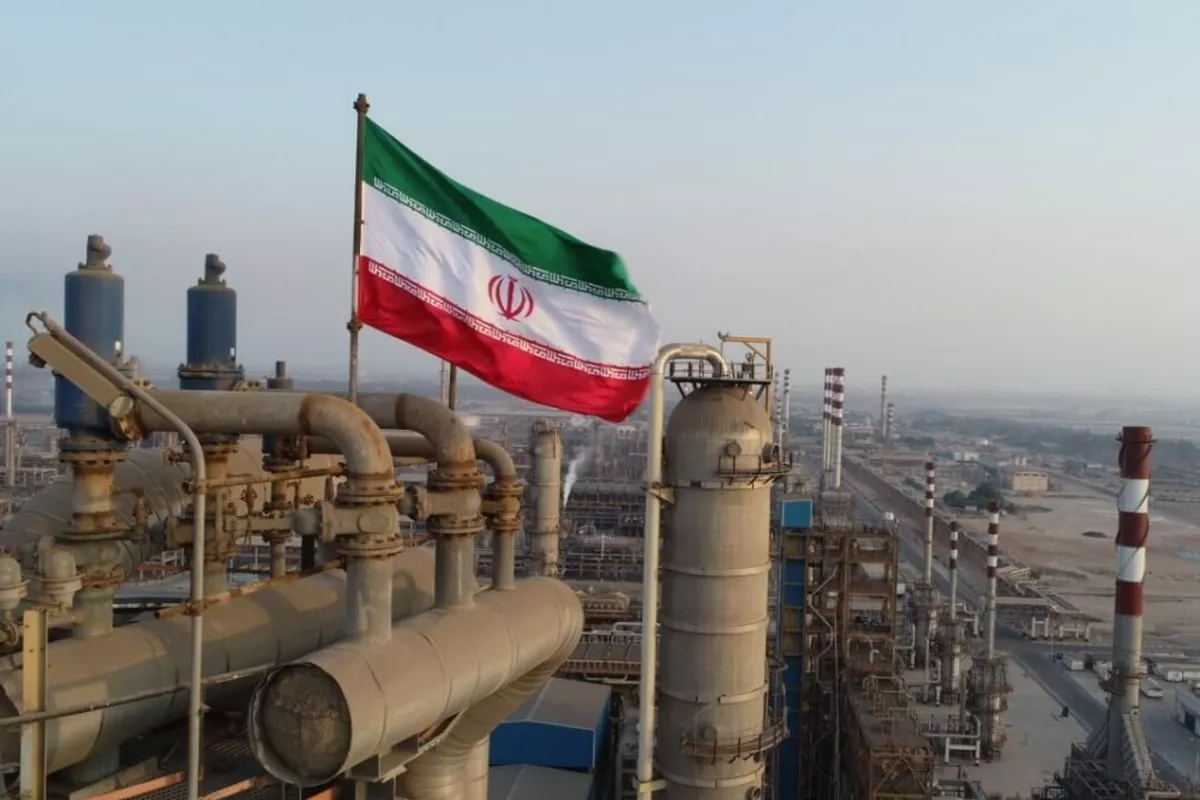 EIA Expects Iran to Cut Oil Output Amid Blockade