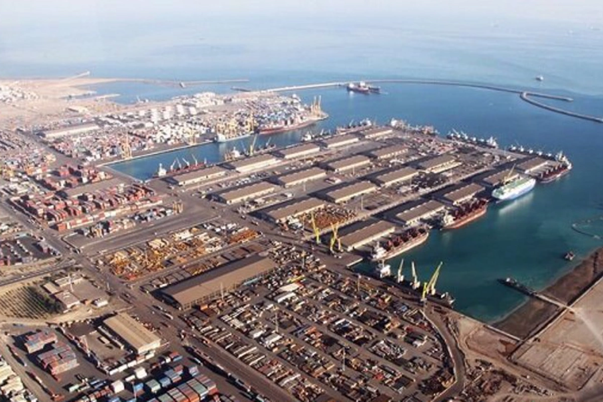 Iran, Kazakhstan Ink Deal to Develop Exclusive Port Terminal in Bandar Abbas