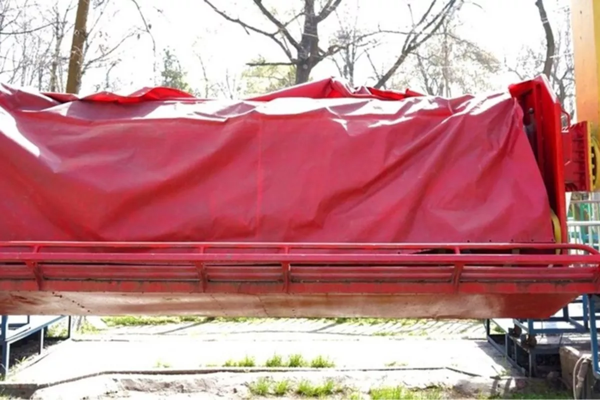 18yo Girl Dies After Falling From Amusement Ride in Osh Park