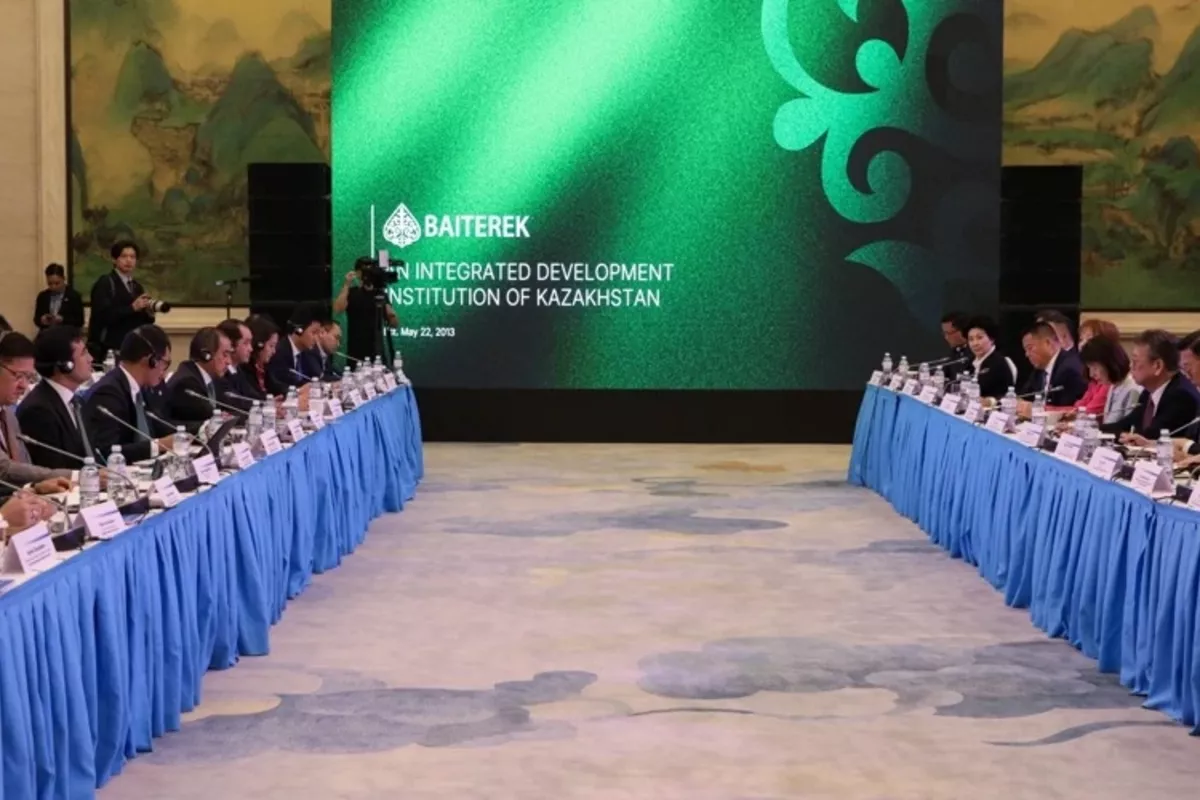 Kazakhstan, Hong Kong Deepen Investment Ties with New Deals