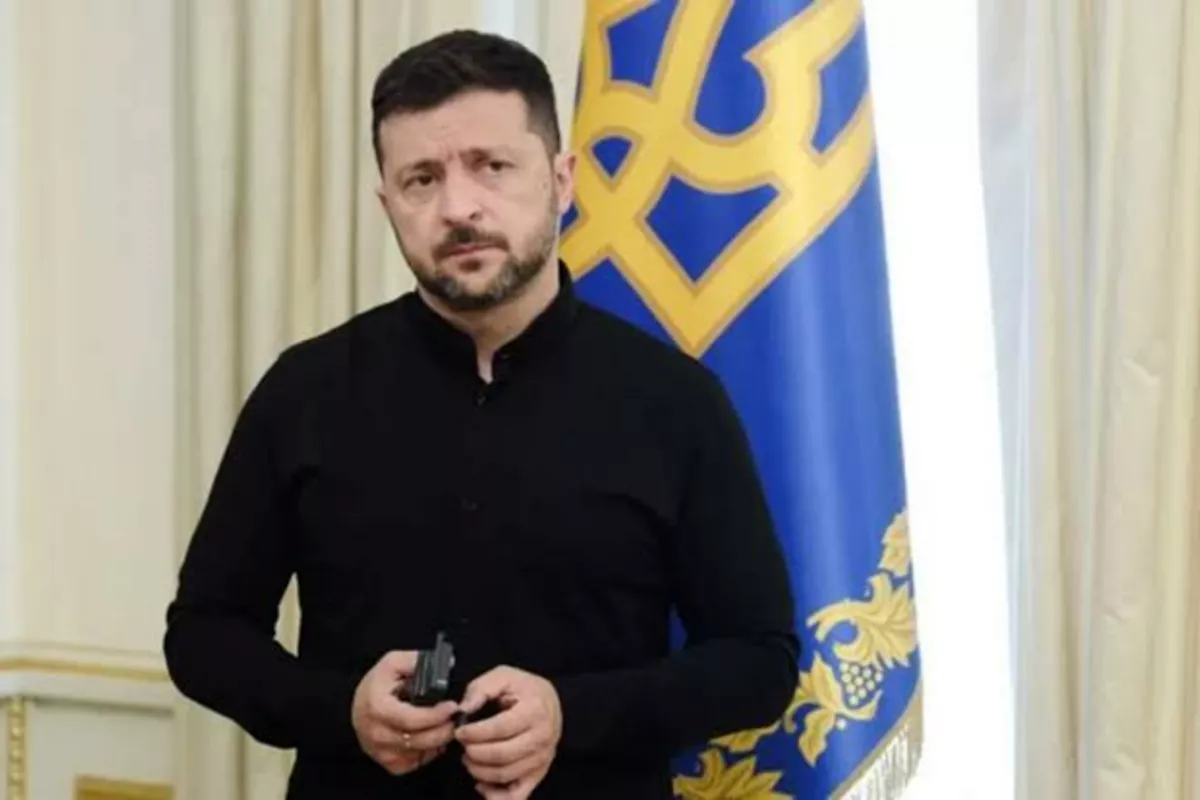 Zelenskyy Ready to Give Russia a Quarter of Ukraine? VIDEO