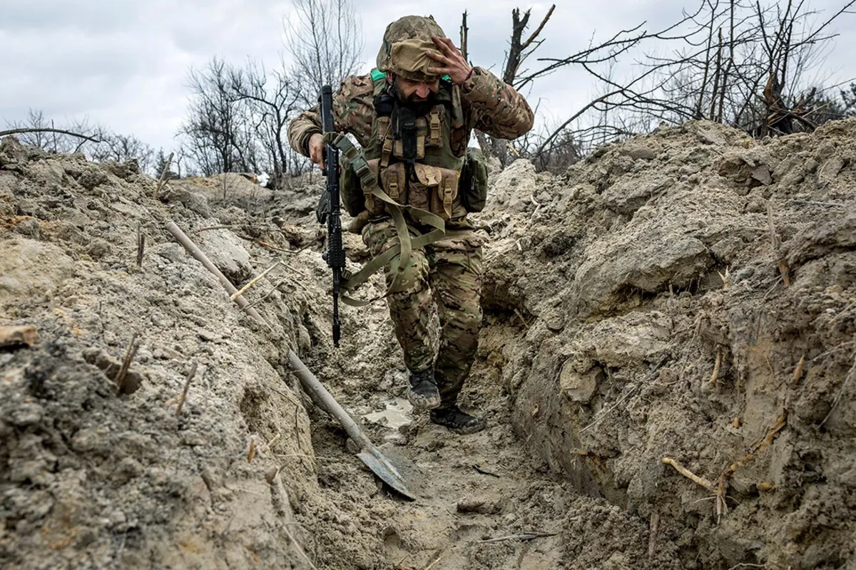 Ukraine Detains Two Russian Deserters Heading to Kyiv