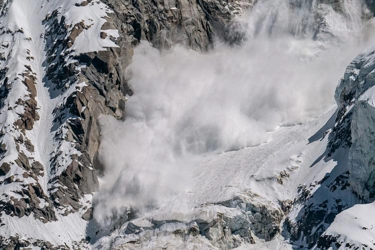 Avalanche hits east Kazakhstan as heavy snow triggers road closures