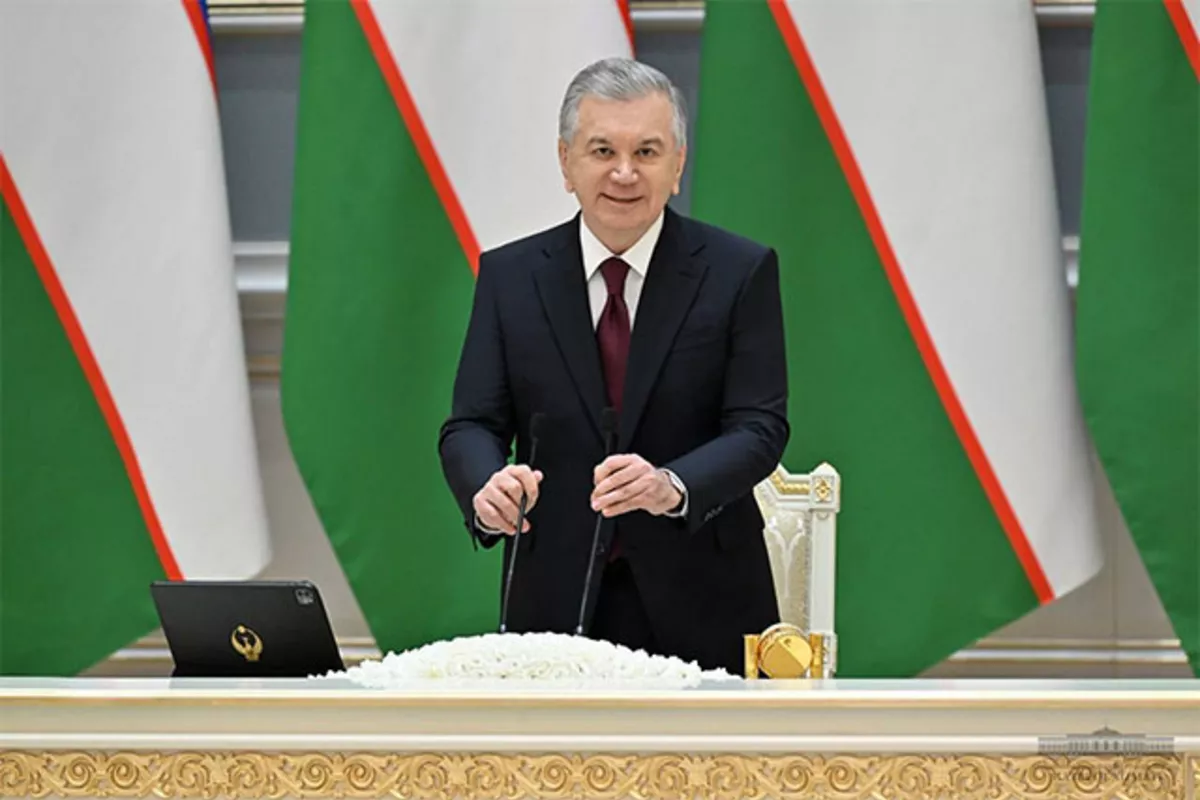 Uzbek Leader Calls Teaching “Greatest and Most Noble Mission” on Teachers Day