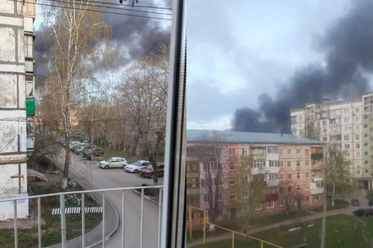 Fire Breaks Out at Russia's Novokuybyshevsk Refinery After Drone Attack - VIDEO