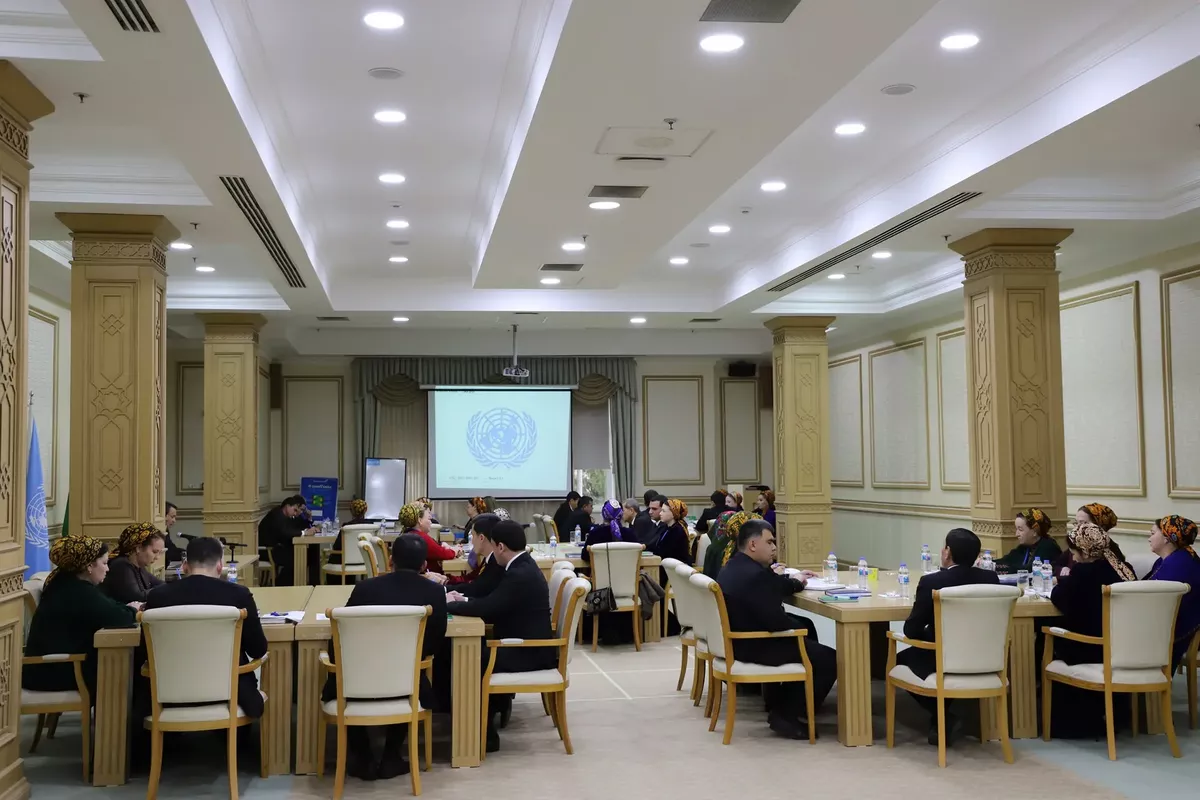 Turkmenistan Weighs Steps to Expand Women’s Political Voice