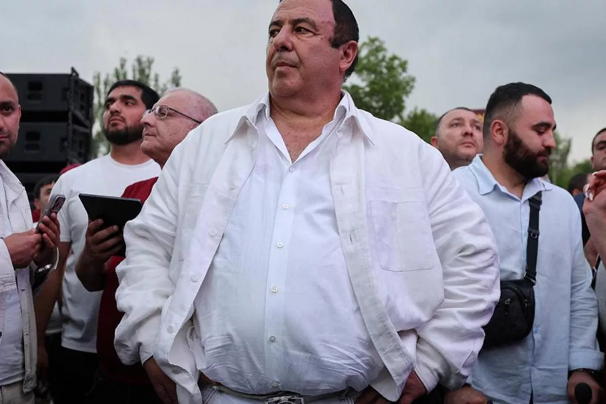 Armenian Opposition Leader Sues PM and State Broadcaster Over Defamation Claims