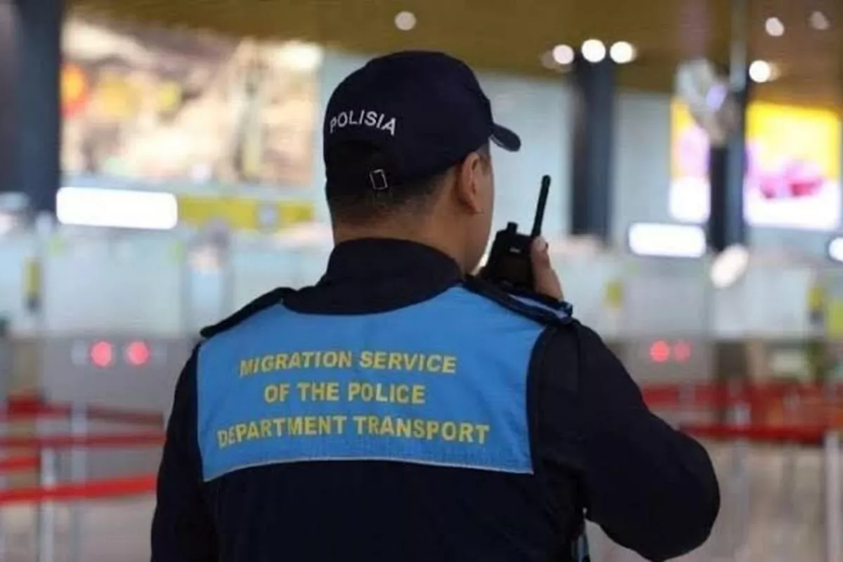 Türkiye Extradites Fraud Suspect to Kazakhstan - VIDEO