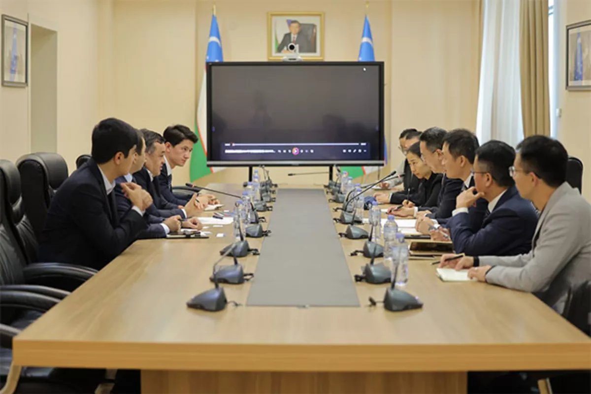 Uzbekistan, China Explore Strategic Partnership in Aerospace Technologies