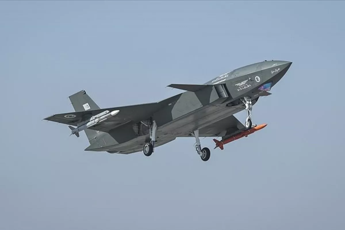 Türkiye’s KIZILELMA Becomes First UAV to Fire BVR Missile - VIDEO