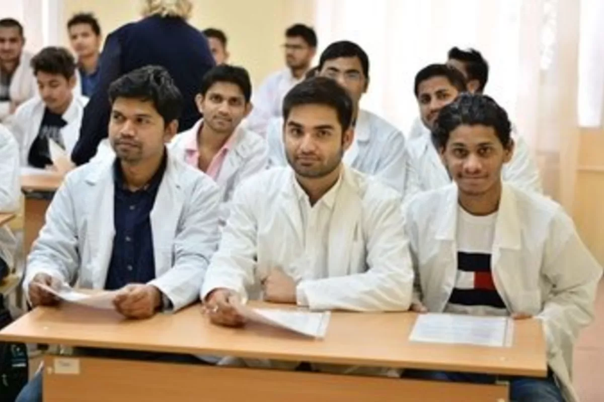 Kyrgyzstan Attracts Thousands of Medical Students from India and Pakistan