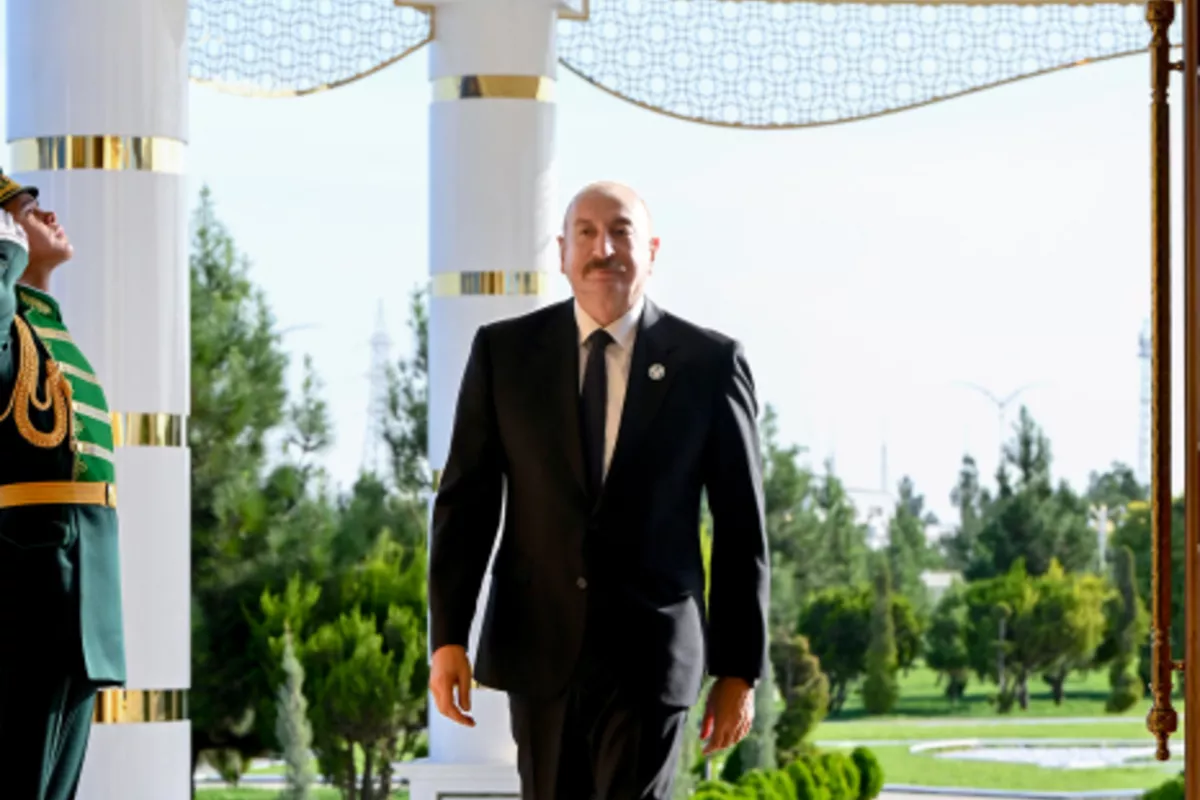 Azerbaijani Leader Attends Restricted-Format CIS Summit in Turkmenistan