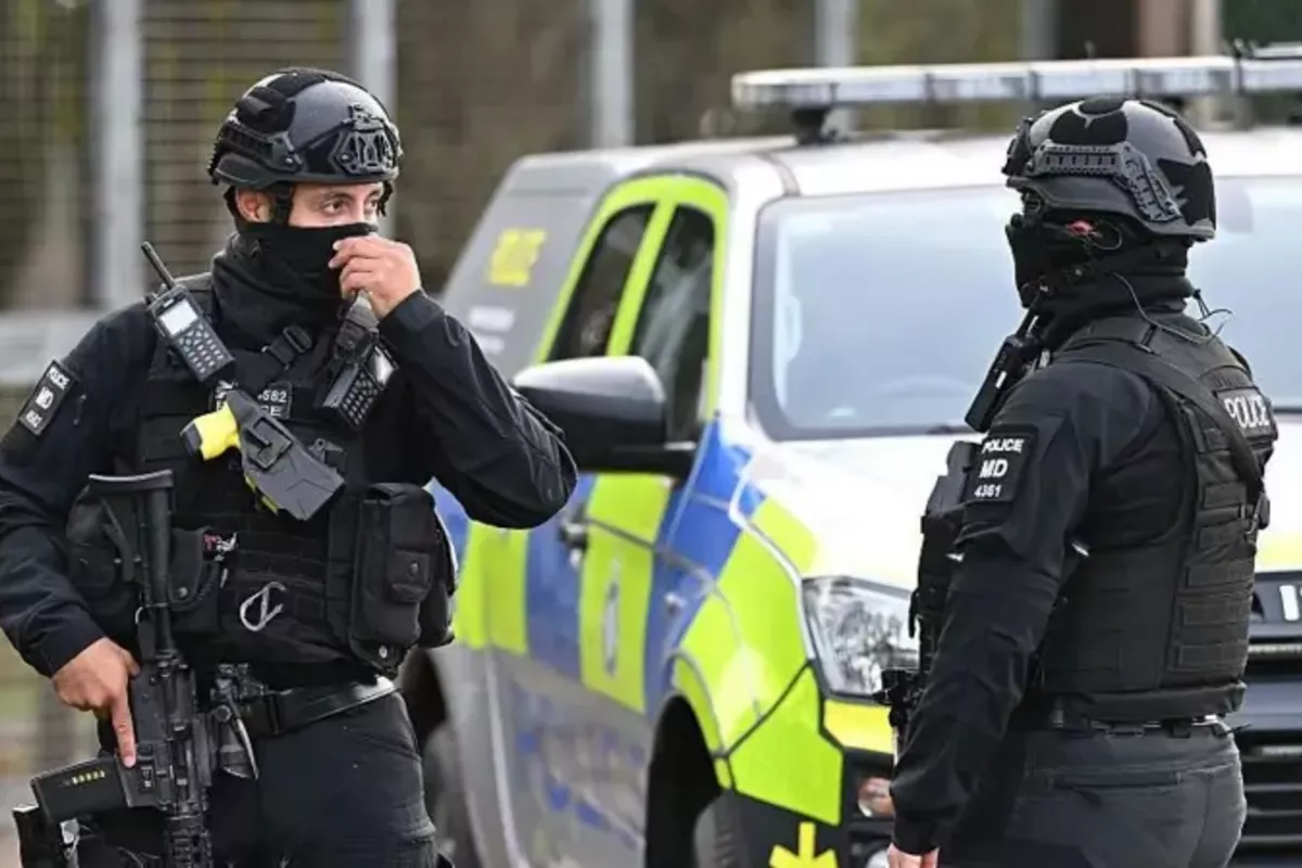 UK Police Arrest British-Iranian Man Over Suspected Terror Plot
