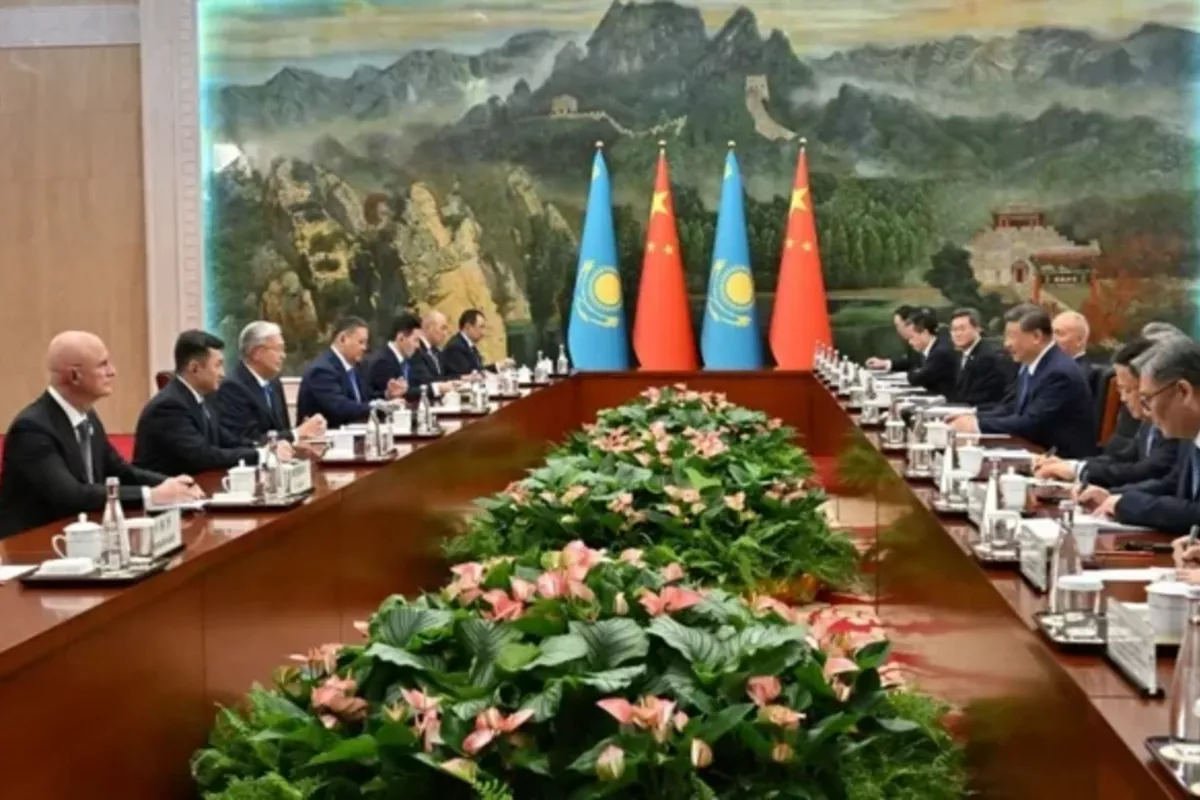 Kazakh, Chinese Presidents Hold Talks in Tianjin