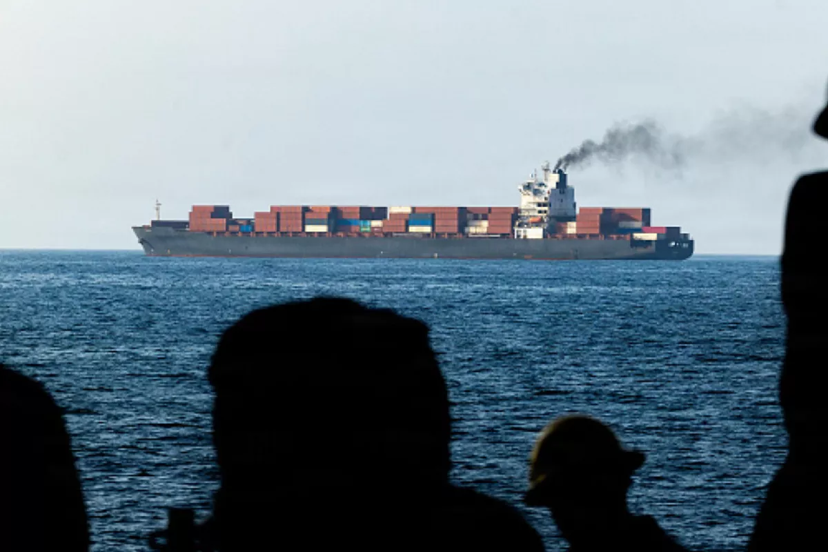 Iran Says Strait of Hormuz Can't Be Reopened Amid US Blockade