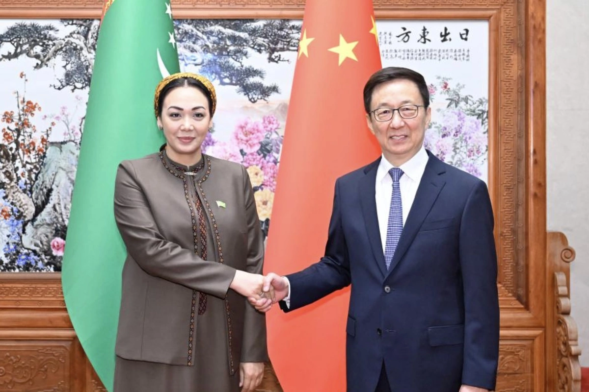 Chinese Vice President Meets Chairperson of Turkmenistan’s National Assembly