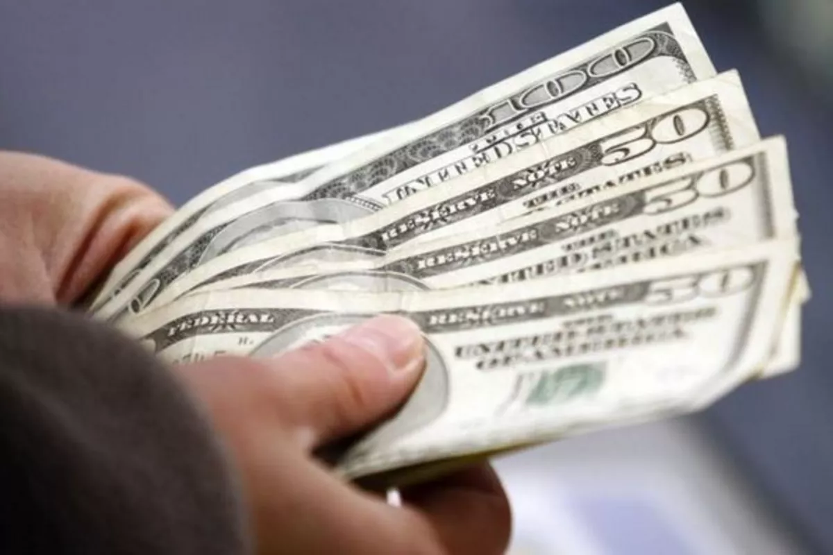 Kyrgyzstan Receives $1.52 Billion in Money Transfers in First Half of 2025