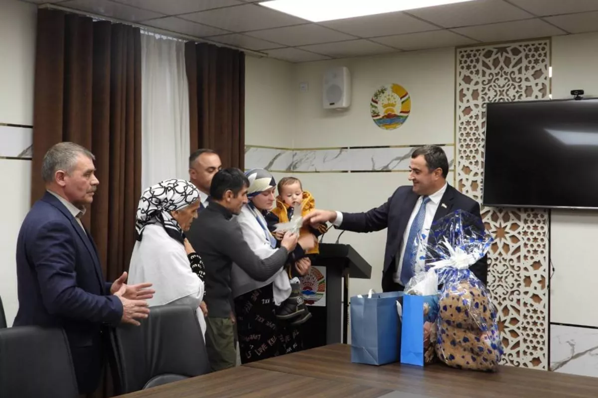 Tajikistan Provides Family of Slain Border Officer with House