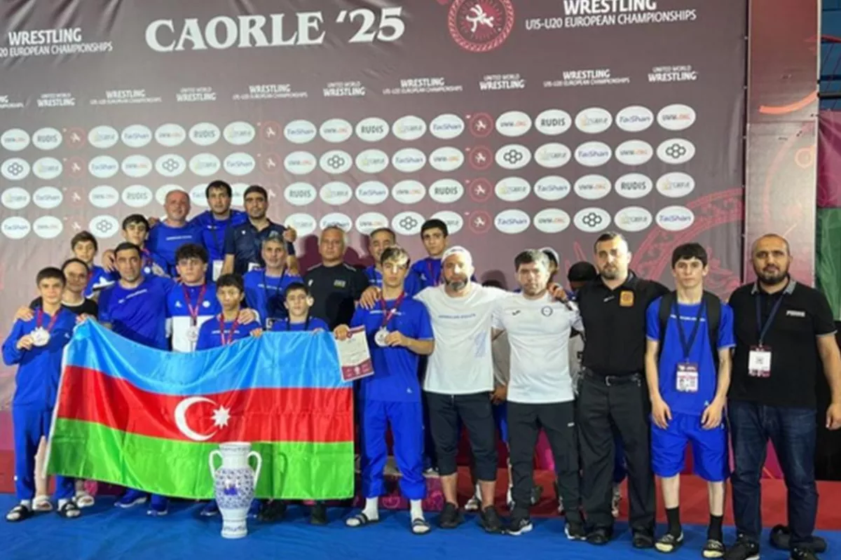 Azerbaijan U15 Wrestling Team Crowned European Champions