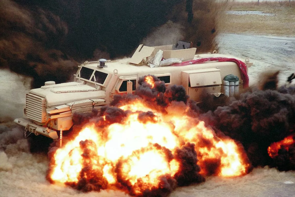 Explosion Hits Military Convoy in Southeast Iran