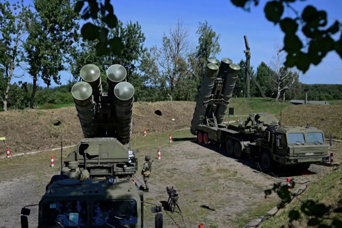 UAE or Qatar? Turkish Report Fuels Speculation Over S-400 Sale