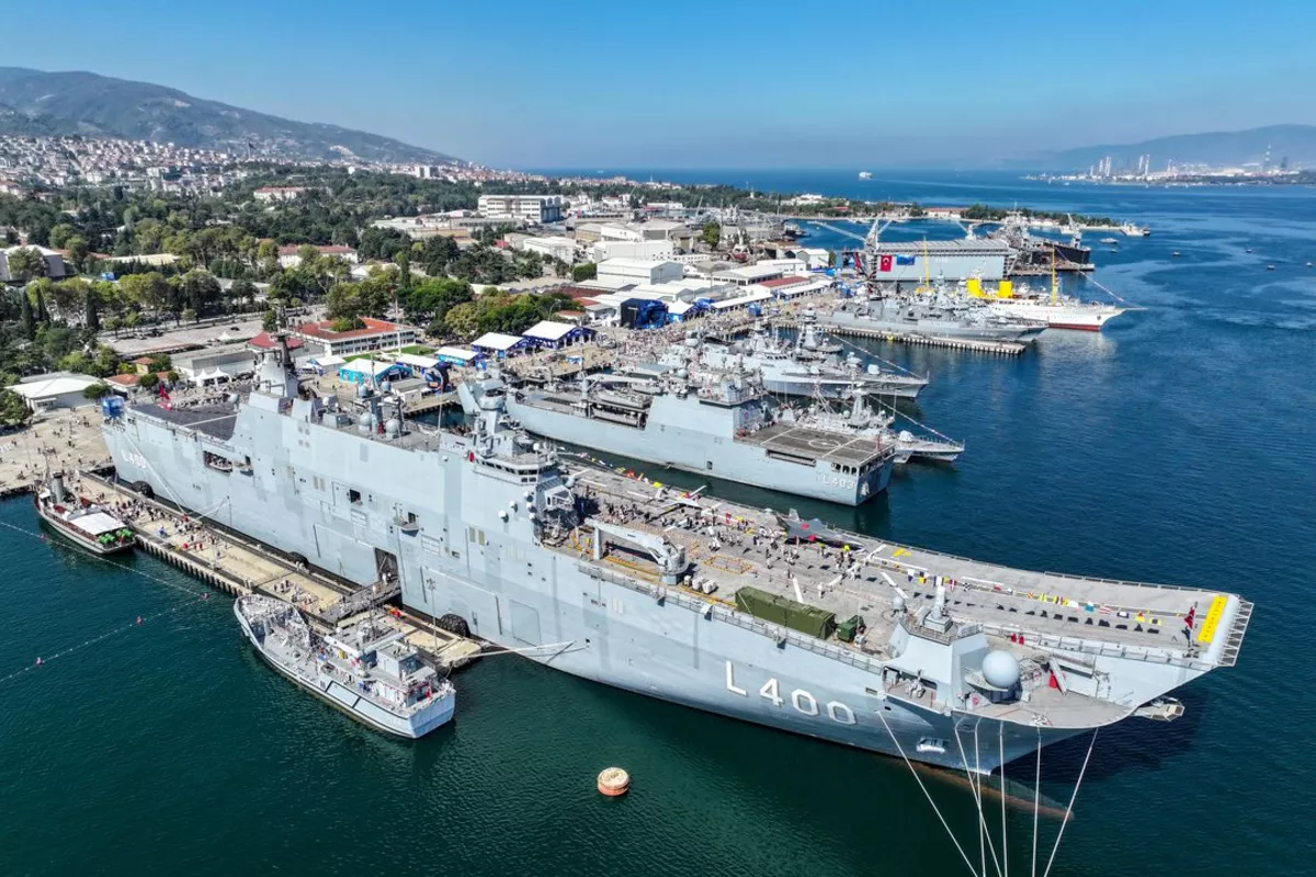 Türkiye Seeks to Strengthen Naval Capabilities, Defense Minister Says