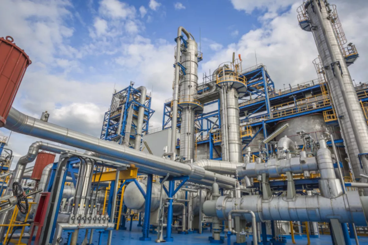 Kazakhstan to Launch New Oil Refinery by 2033