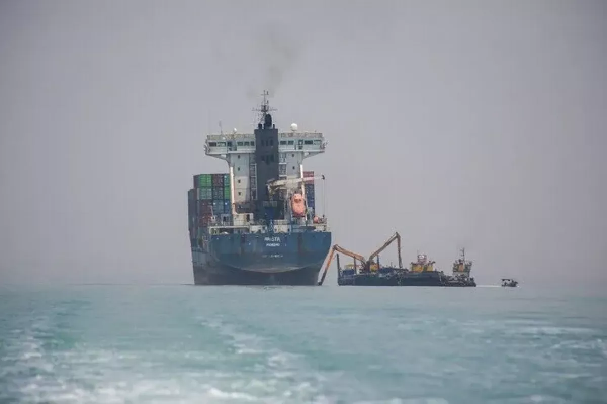 Iran, Oman Near Deal on Joint Strait of Hormuz Management
