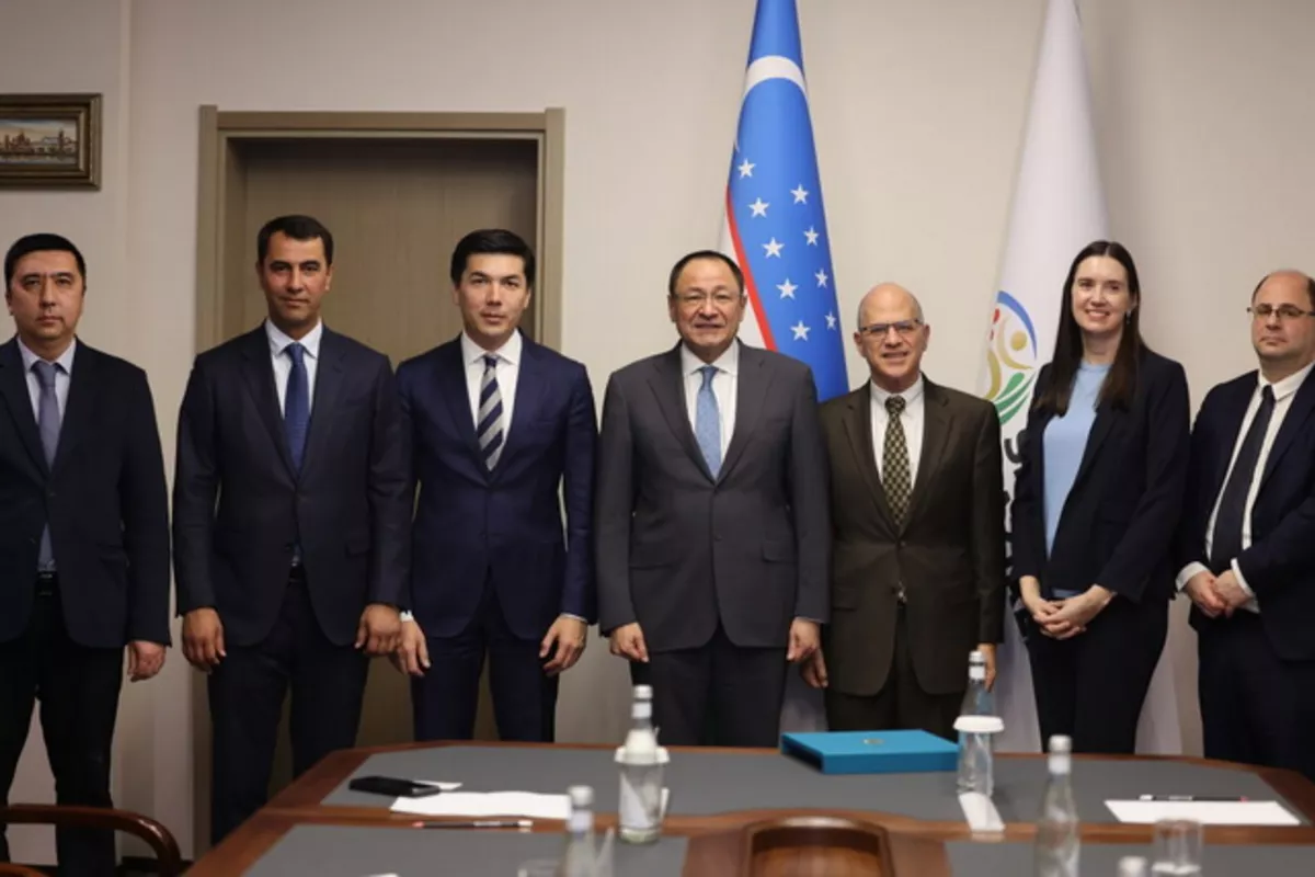 Uzbekistan, US Explore Sports Cooperation Ahead of World Cup 2026 and 2028 Olympics