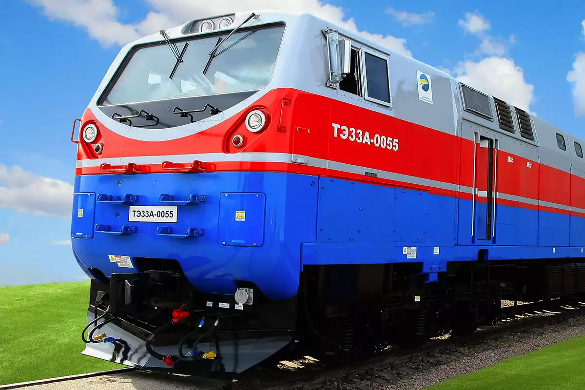 Kazakhstan Gifts Locomotives to Kyrgyzstan