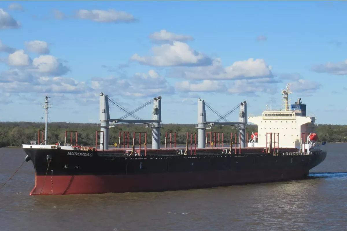 Azerbaijan’s Cargo Ship Begins 15-Day Voyage From France to Brazil