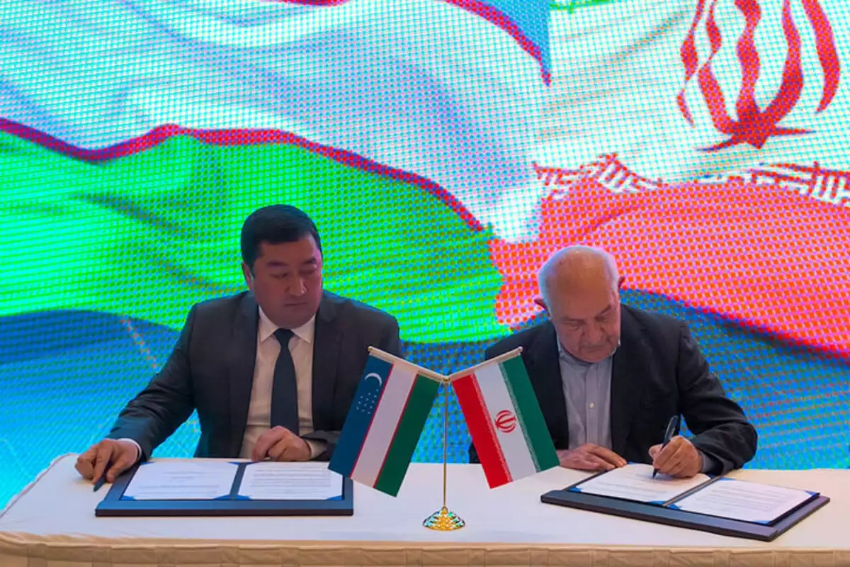 Iran and Uzbekistan Sign MoU to Strengthen Ties