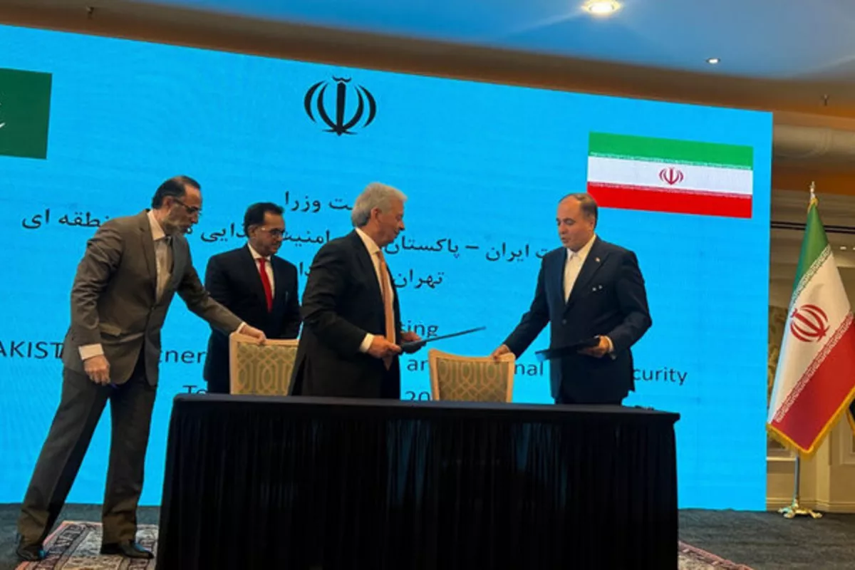 Iran and Pakistan Strike Deal to More Than Double Agricultural Trade