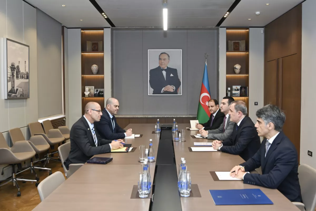 Azerbaijan’s Foreign Minister Holds Meeting with Incoming Israeli Ambassador