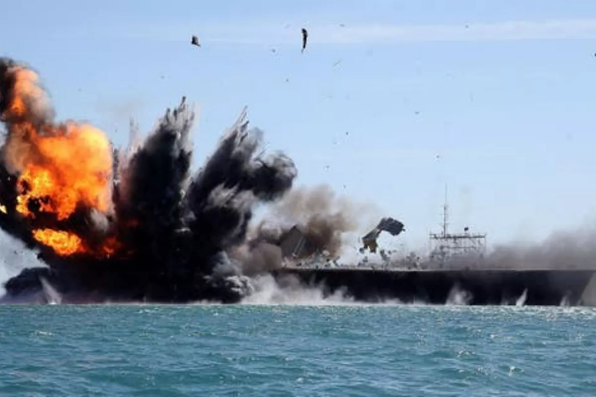 How Minesweeping in the Strait of Hormuz Works: A Visual Guide