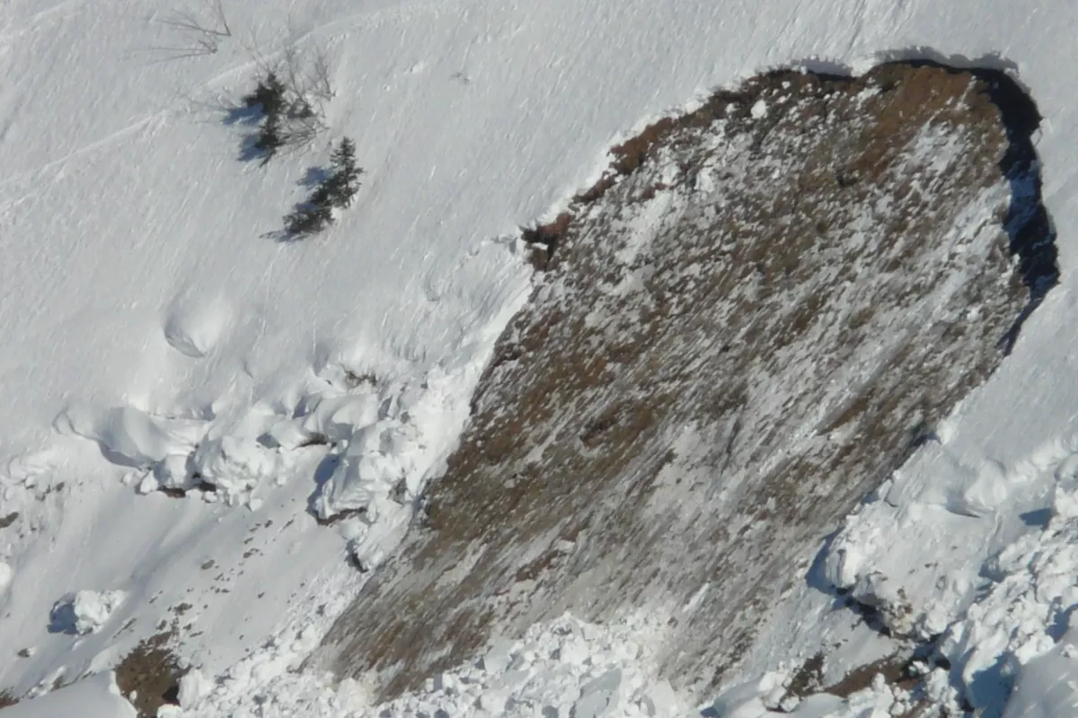 Kazakh Citizen Among Victims in Deadly Russian Mine Avalanche