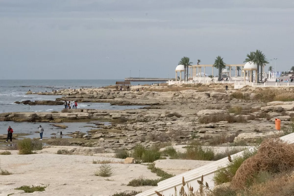 Kazakhstan’s Atyrau Region Declares Emergency as Caspian Sea Dries Up