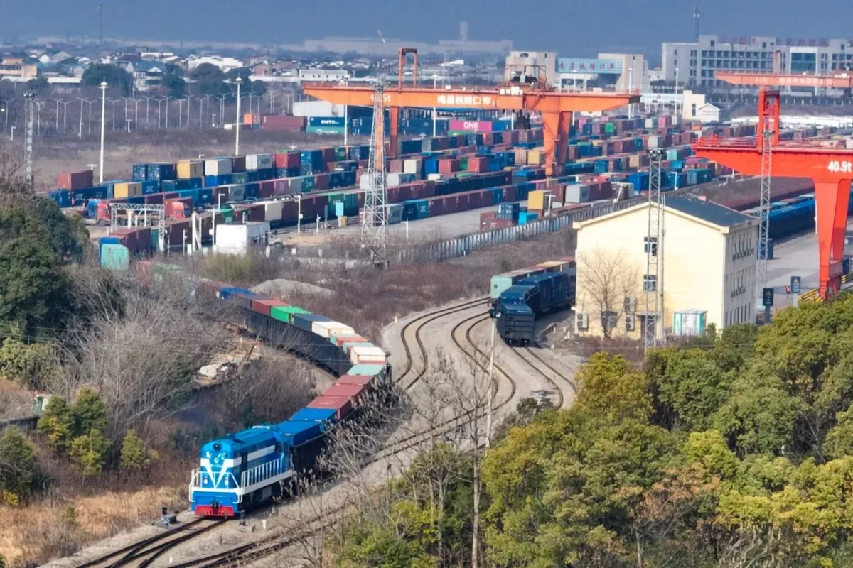 Alternate Route: China Invests in Europe Cargo Corridor That Avoids Russia, Middle East