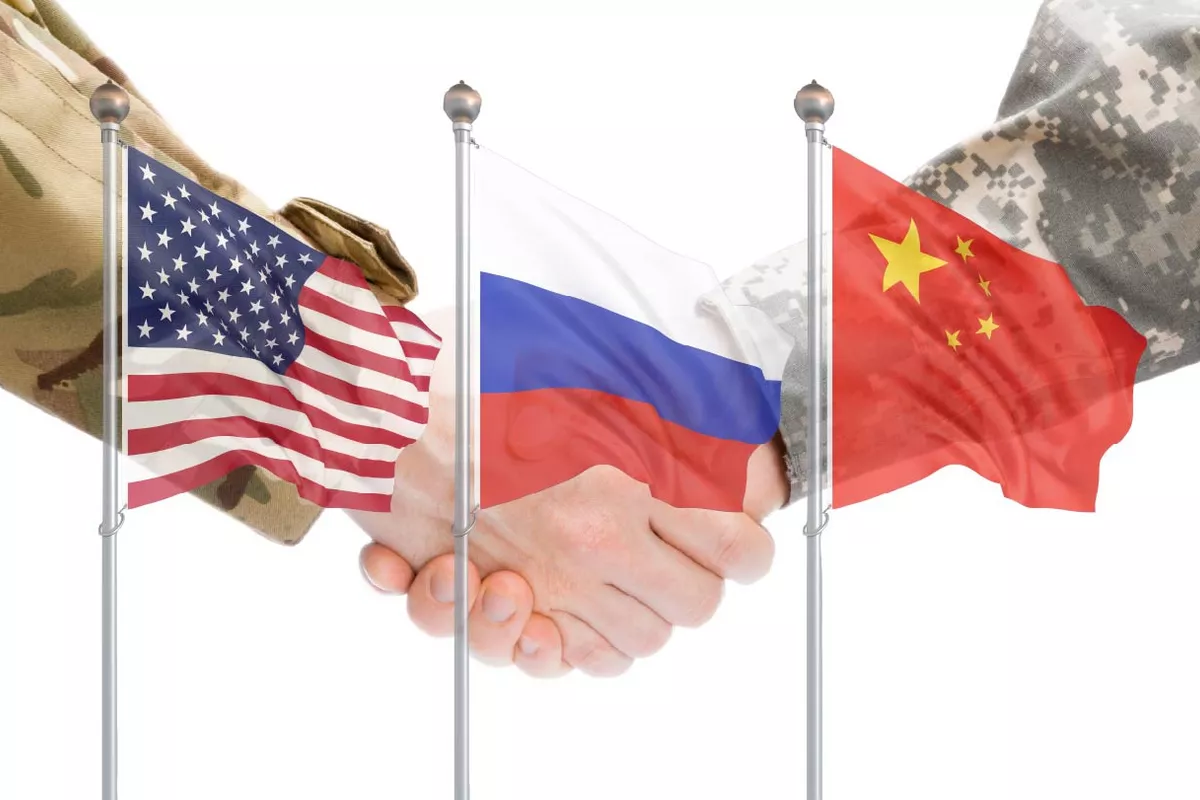 Xi’s Double Game: China Talks to Trump and Putin, but Plays by Its Own Rules