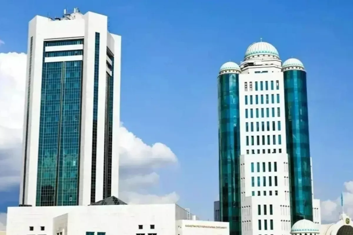 Kazakhstan, China Deepen Investment Ties with New Agreement