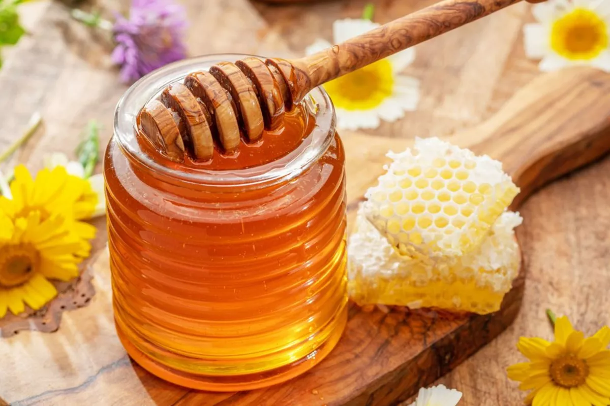 Kyrgyzstan Faces 34.7% Drop in Honey Export Volume
