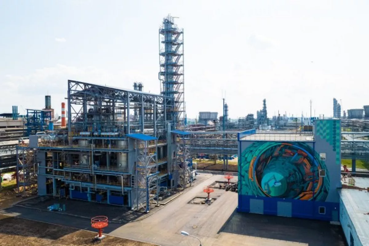 Major Fire Erupts at Russia’s Plant After Explosion — VIDEO