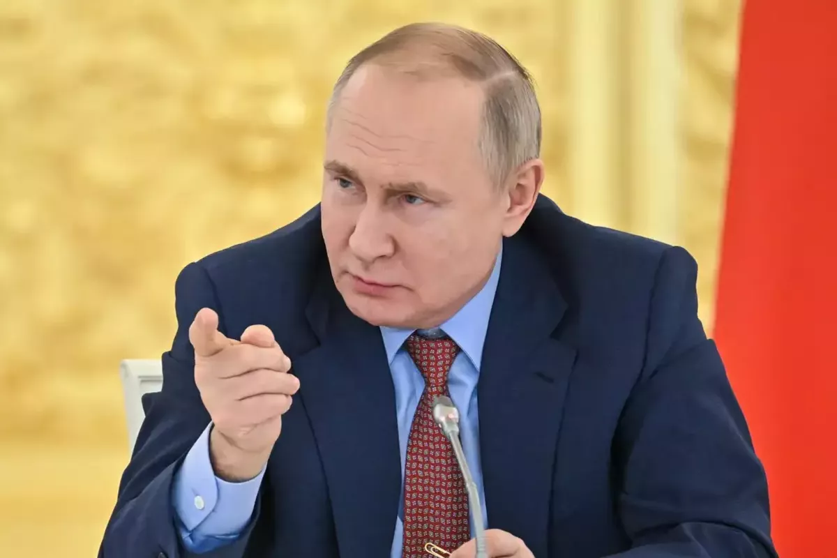 Russia's Putin Orders Close Monitoring of US Missile Defense Expansion
