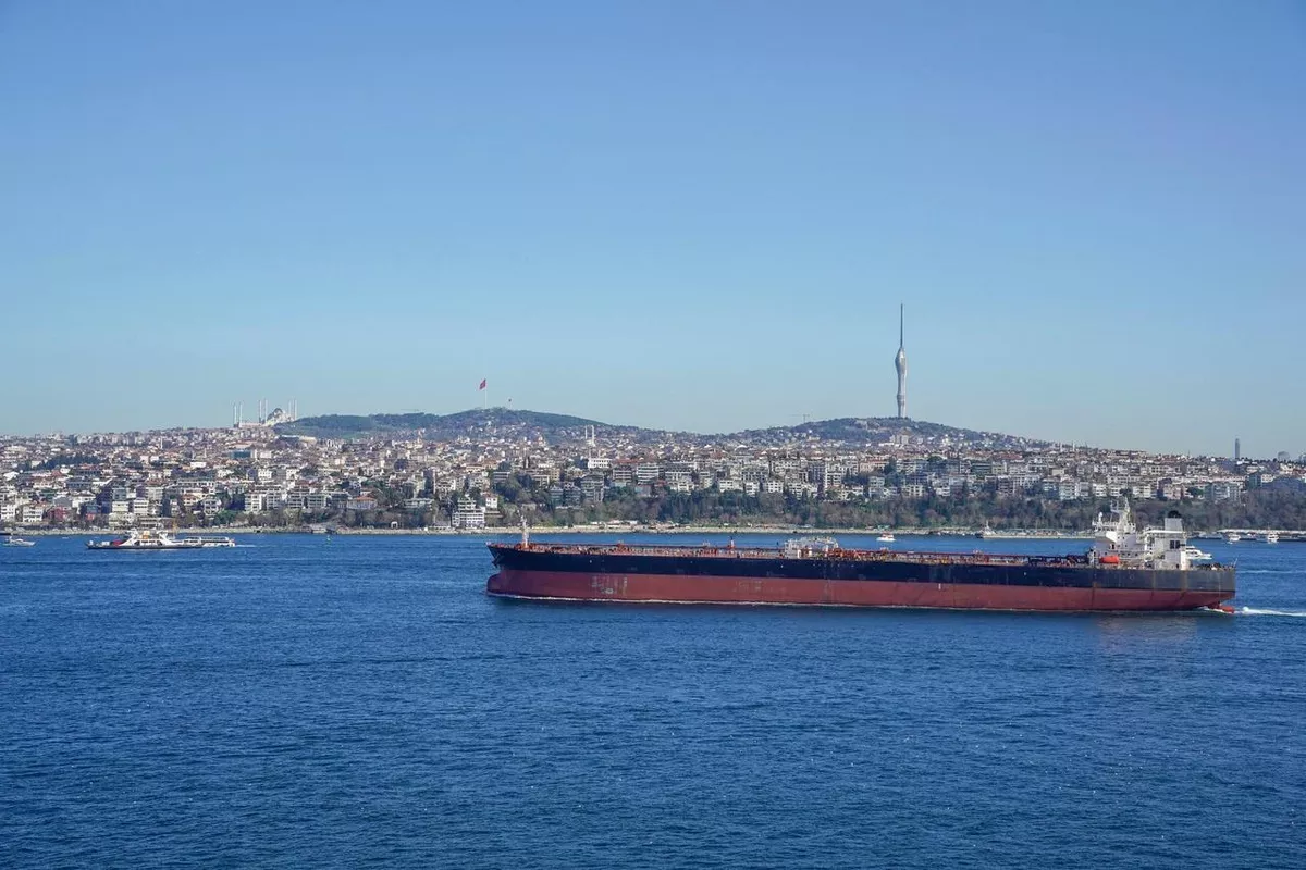 Russia Expands Gasoline Imports, Turning to Türkiye for Fuel