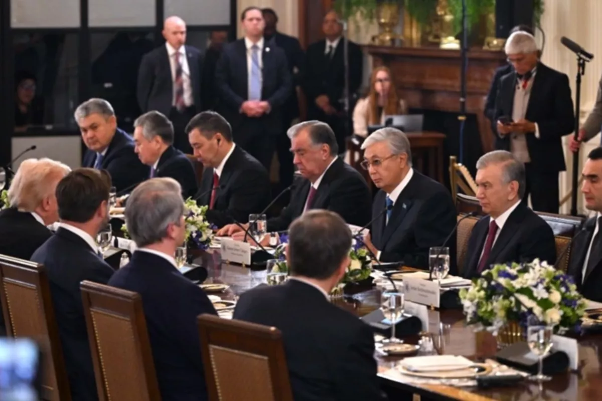 Kazakh President Hails Trump as Distinguished Statesman During Historic Washington Visit