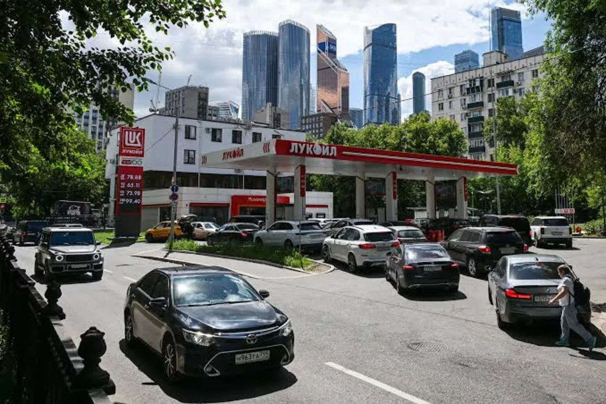Russia's Fuel Shortages Push Pump Prices to Record Highs