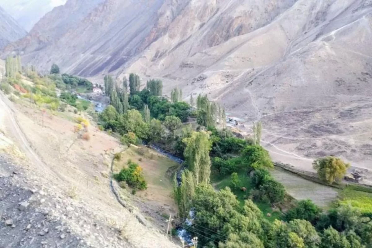 Tajikistan Taps Kuwaiti Expertise to Rebuild Mountain Road